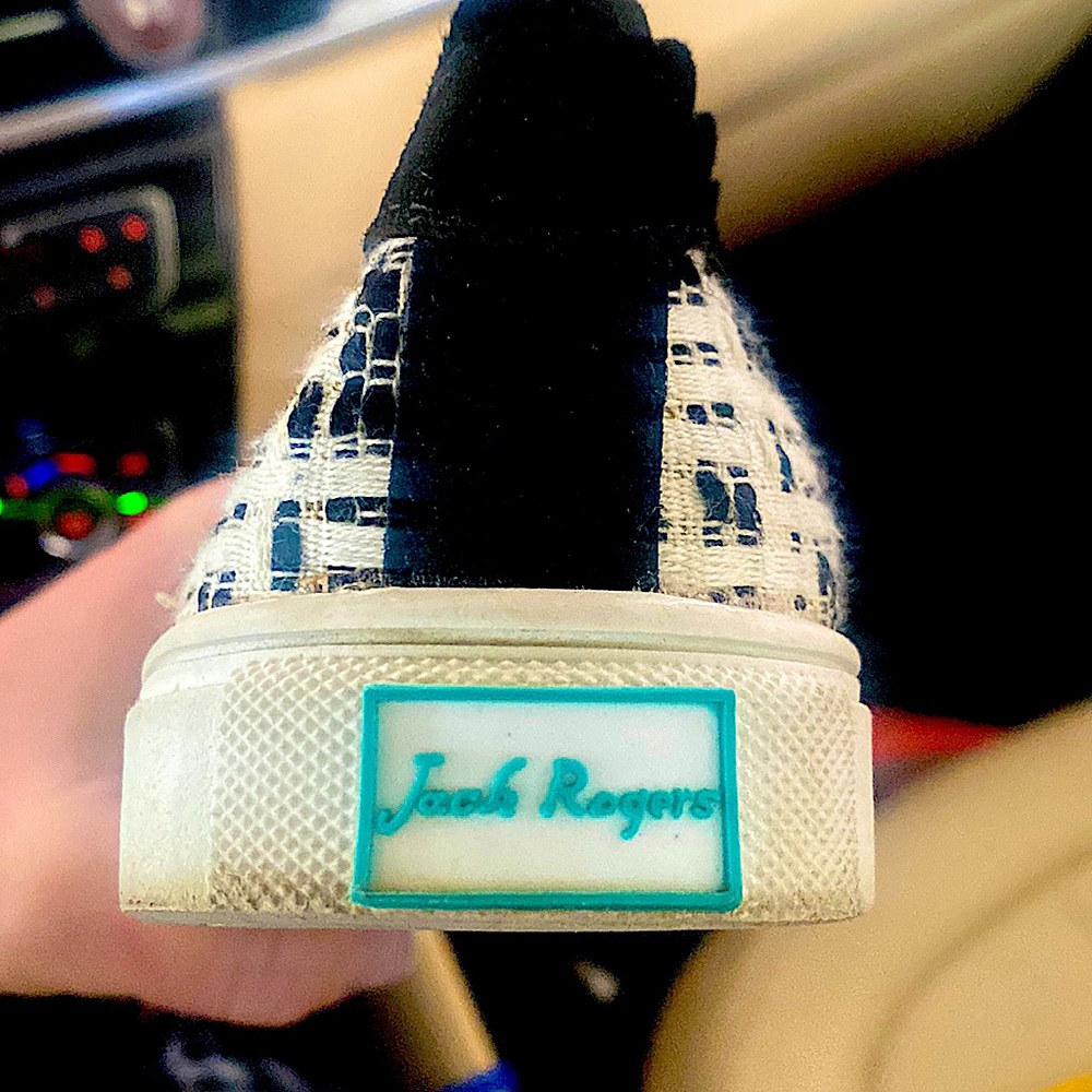 Jack Rogers Teagan Black White Sneaker, size 9